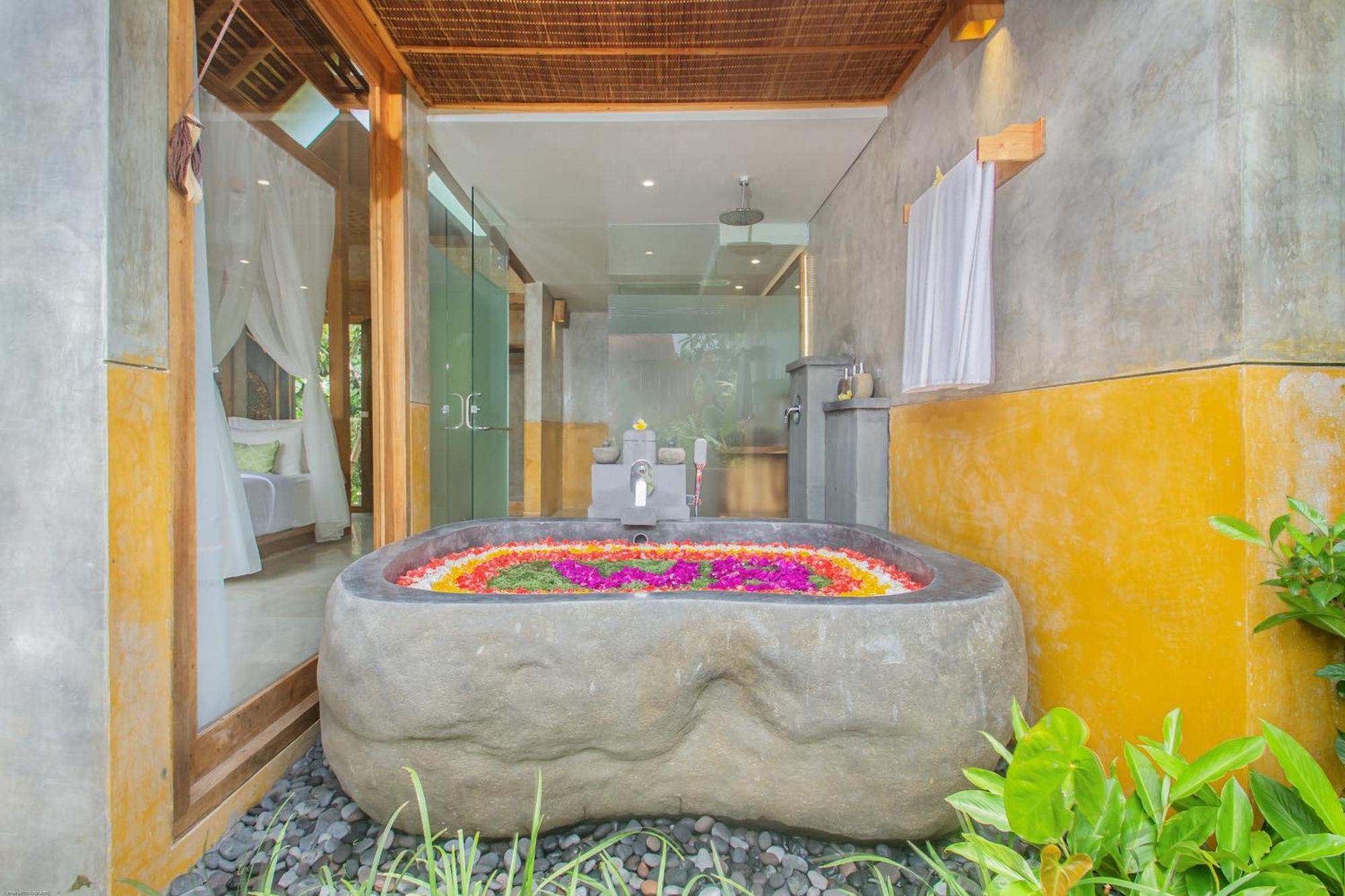 Wana Bucu Villas By Pramana Villas Ubud  Bagian luar foto