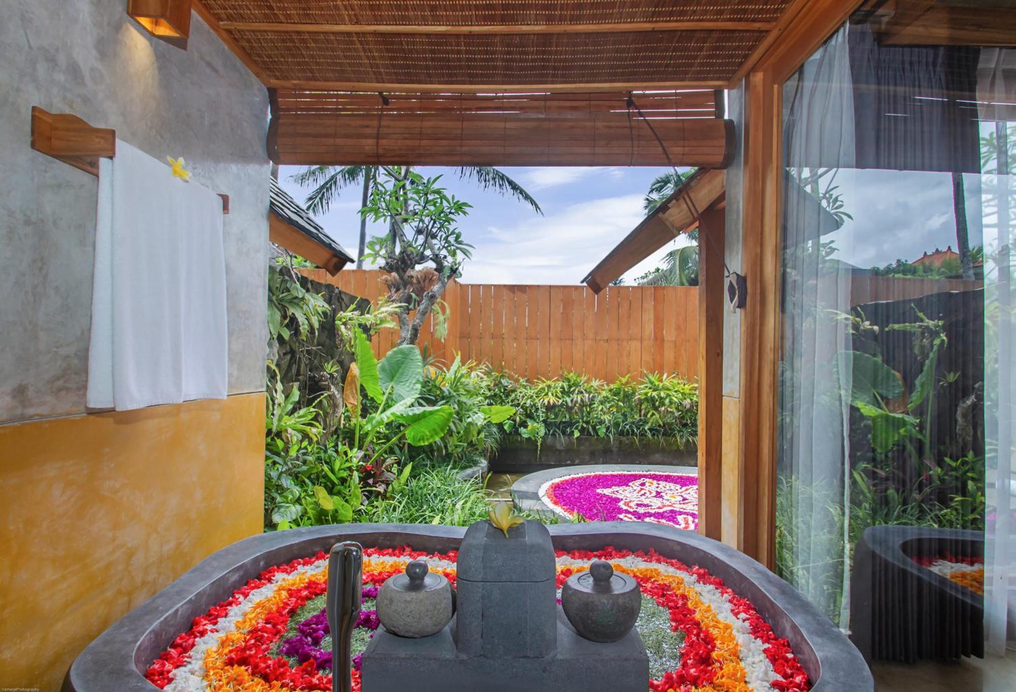 Wana Bucu Villas By Pramana Villas Ubud  Bagian luar foto